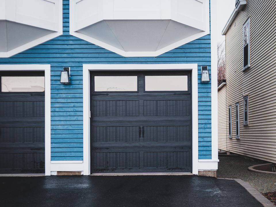 New Garage Door Van Ness Extension Fresno